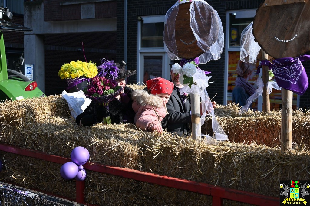 ../Images/Boerenbruiloft gemeentehuis 2025 027.jpg